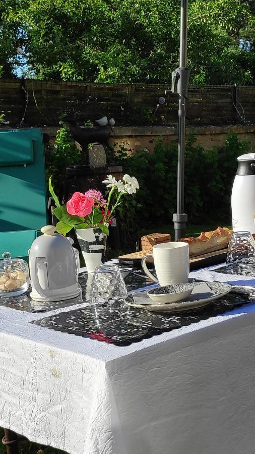 Les Papouz Bed & Breakfast Gommecourt Exterior photo